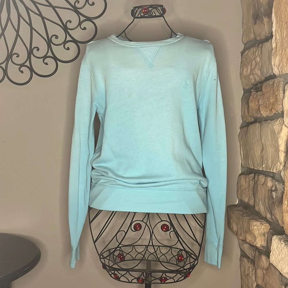 Women’s light blue sweatshirt